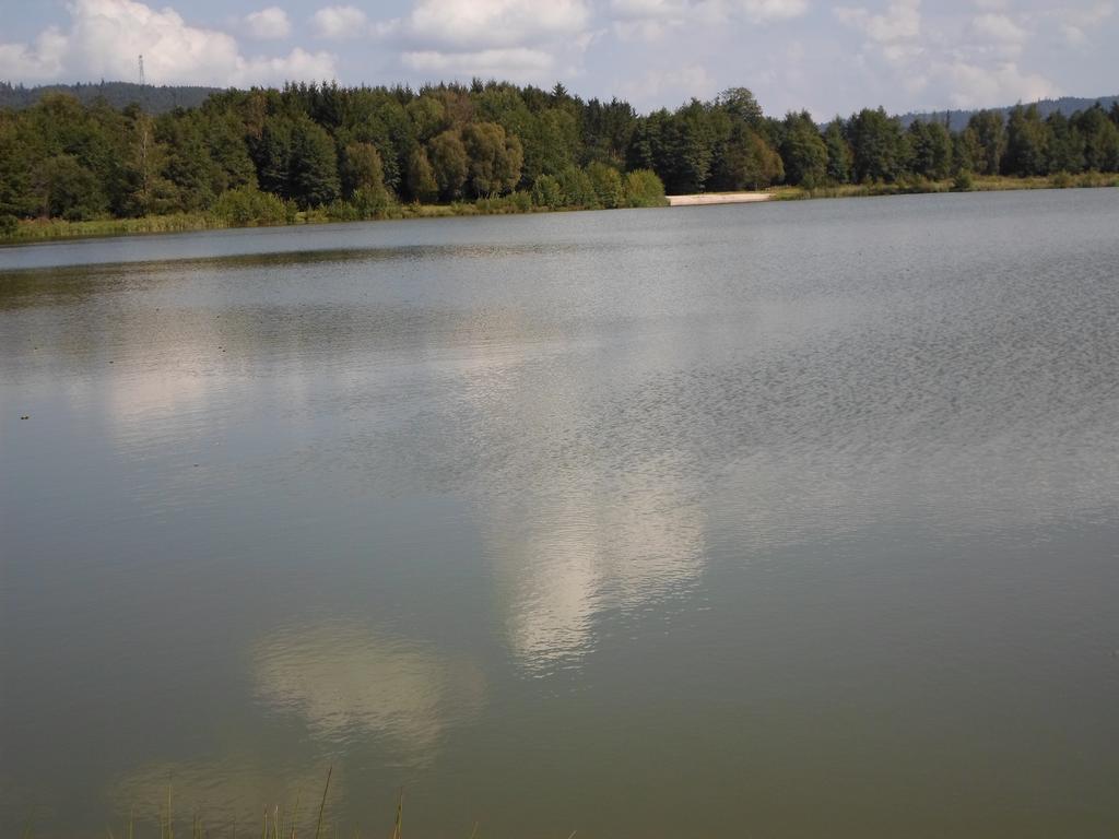 Camping Les Pinasses La Chapelle  Exteriér fotografie